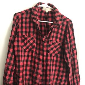 Beautiful plaid Cloth $ Stone Women’s Flannel